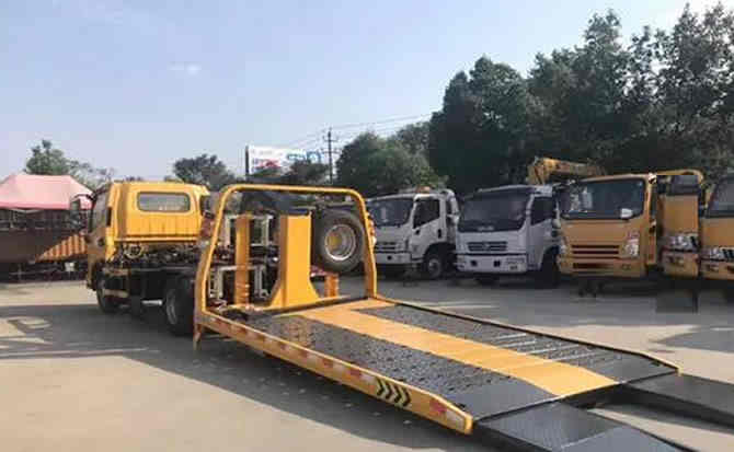 南郑区汽车中途维修案例